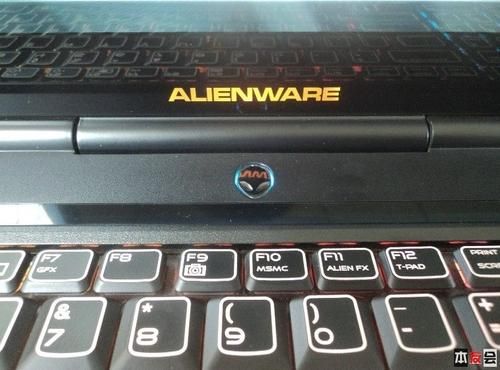 戴尔alienwarem17x（戴尔AlienwareCommand怎么用）-图2