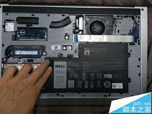 戴尔7240拆机图解（dell7472拆机）-图2